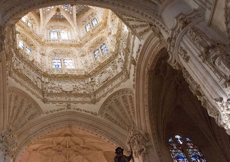 Tour VIP Burgos - Visit one the most beautiful Cathedrals in Spain and get to know Burgos | Madrid Experience - info@madrid-experience.com - (00 34) 915 417 099 - 644 355 651