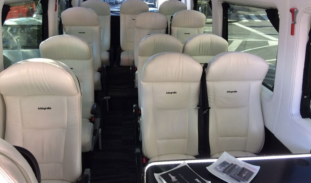 VIP Tours and Events in Spain with luxury transportation - Madrid Experience - (00 34) 915 417 099 - info@madrid-experience.com