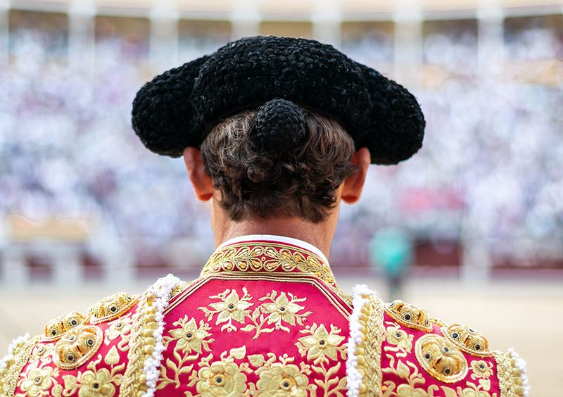 experiencia-taurina-VIP. VIP Bull experience in Spain. Visit a Bull farm and get to know a famous torero.