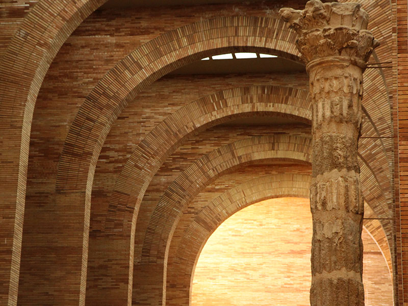 Un viaje en el tiempo de la mano de excavadores, arqueologos, eventos privados temáticos en lugares exclusivos. Un viaje arqueológico en España y Portugal